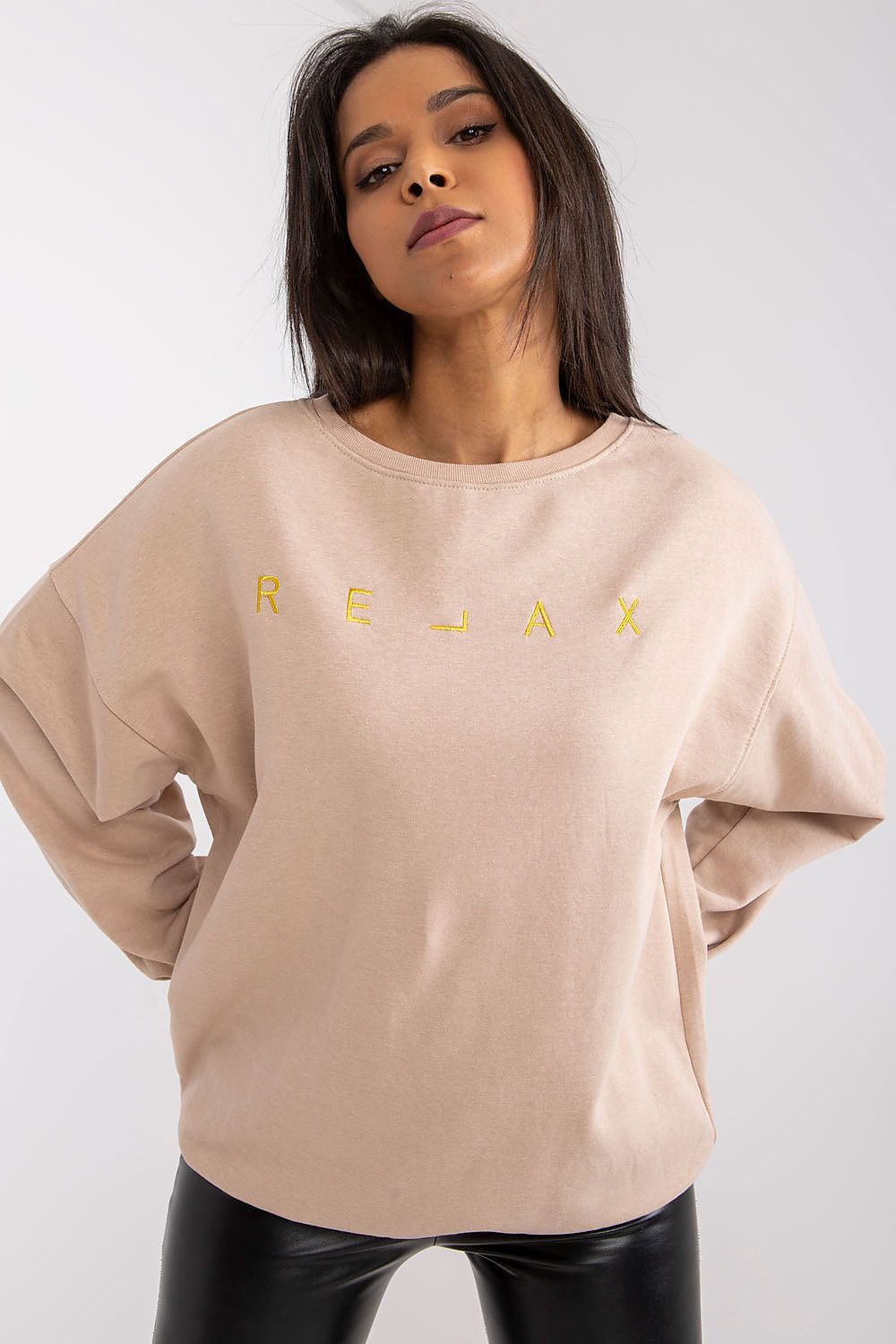 Sweatshirt model 170409